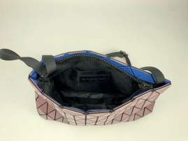 Picture of Issey Miyake Handbags _SKUfw212202694fw